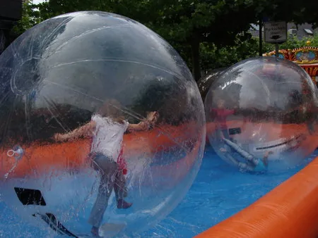 WasserLaufBall mieten